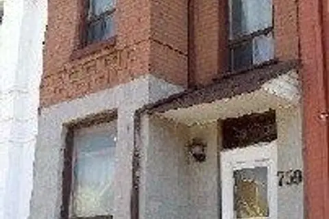 759 Gerrard Street E Main Fl