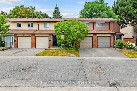 30 W Dundalk Drive 44