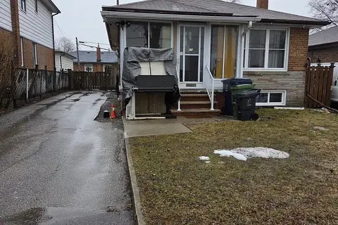 478 Brimley Road Upper Only