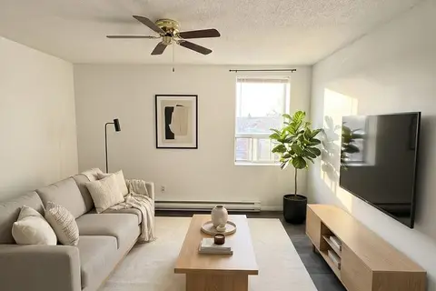 45 King Avenue W 10