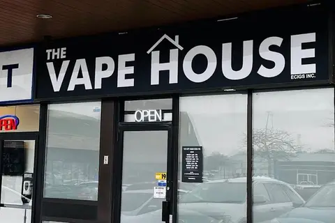 705 Kingston Road 15A
