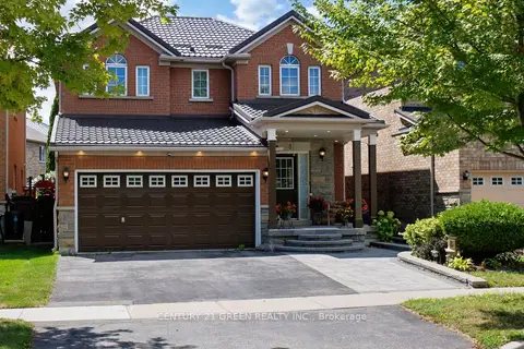 8 Lampman Drive