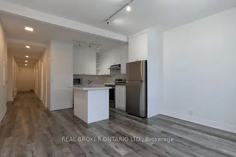 2199 Gerrard Street E 4