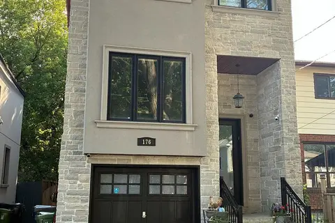 176 Leyton Avenue