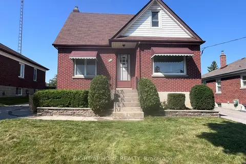 224 College Avenue Main flloor