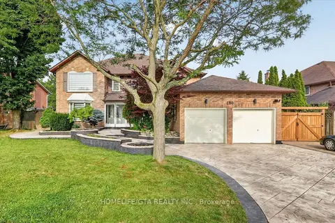 190 Lake Driveway W