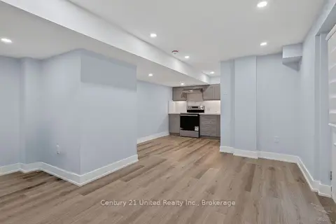 1040 Suddard Avenue 2 (lower level)