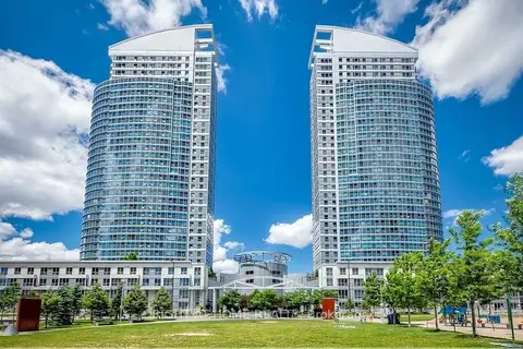38 Lee Centre Drive 2308