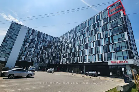 1900 Simcoe Street N 832