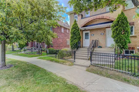 2 Hedge End Road 85