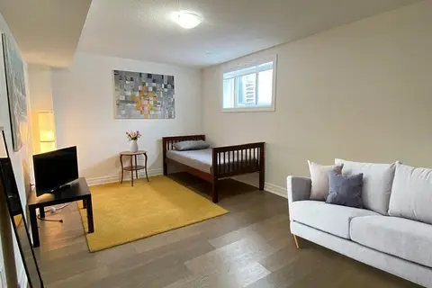 973 Warden (Basement) Avenue