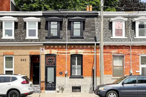 944 Dundas Street E
