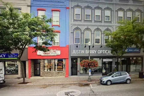 9 King Street W