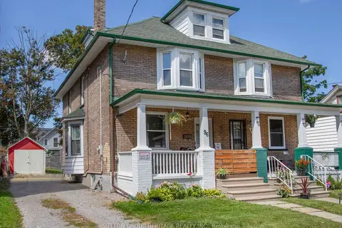 96 Agnes Street