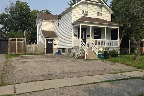 485 Howard Street 1