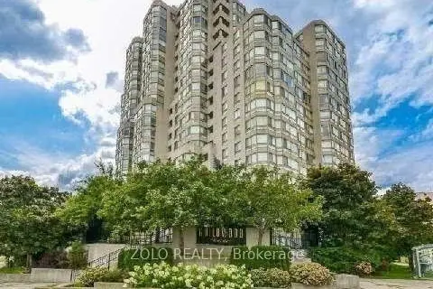 3233 Eglinton Avenue E 805
