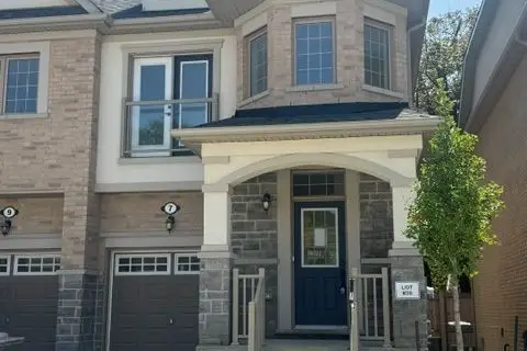7 Deer Creek Court