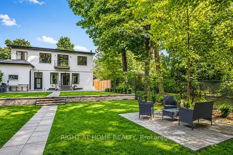 64 Larwood Boulevard