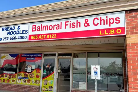 250 Bayly Street W 8