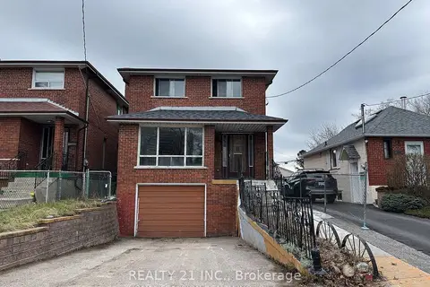 102 Magnolia Avenue