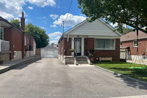482 Warden Avenue