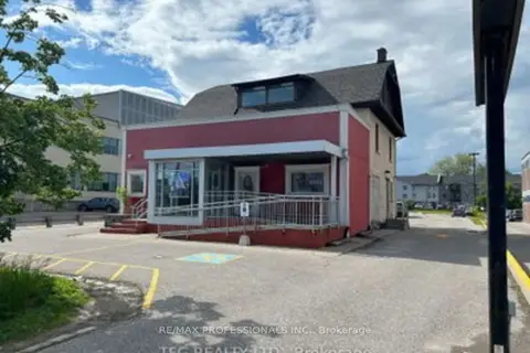 306 King Street W
