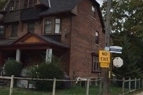2352 Queen Street E Main #1