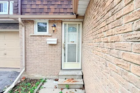 1028 Bridletowne Circle