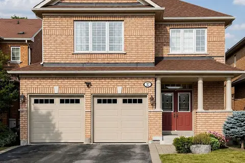 37 Timbercreek Court