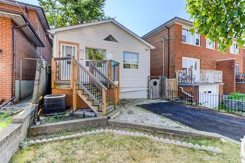 96 Laurel Avenue