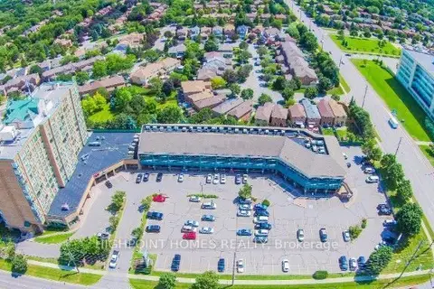 701 Rossland Road E 13