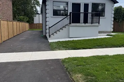 101 Minerva Avenue Unit 3- Lower