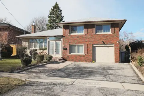 45 Landfair Crescent Lower
