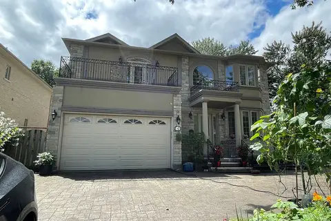 20 Grove Hill Drive W