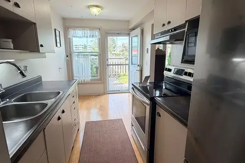 33 Taunton Road 28