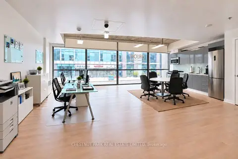 1201 Dundas Street E 209