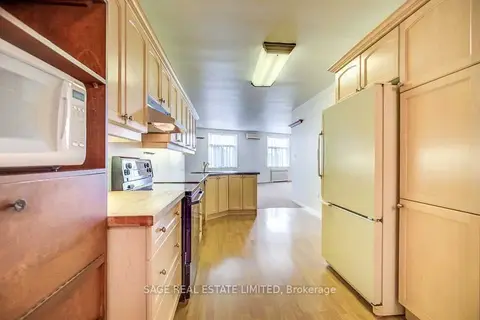 2500 Kingston Road 2