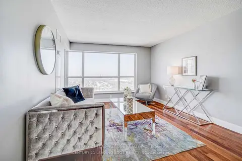 135 Village Green Square 2415
