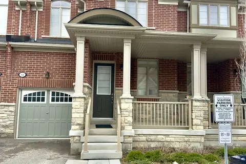 12 Cachia Lane