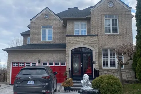 15 Sirius Crescent