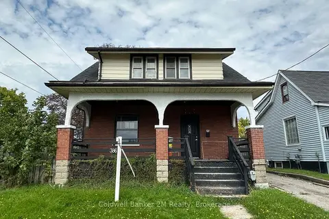 386 Pine Avenue