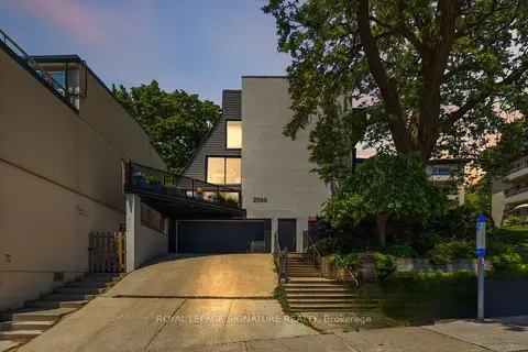 2366 Queen Street E 7