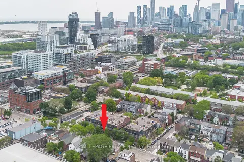 140 Broadview Avenue 32