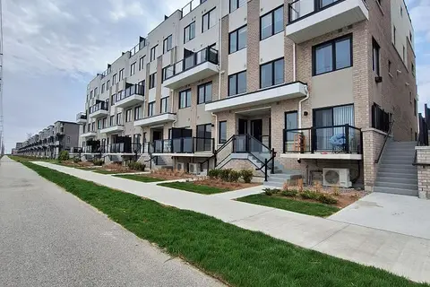 1695 Dersan Street 304