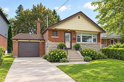 20 Glen Gannon Drive LOWER