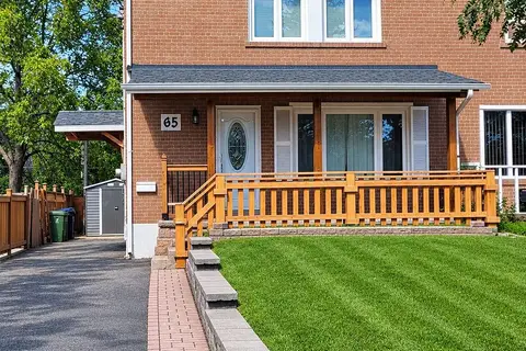 65 Clapperton Avenue Upper