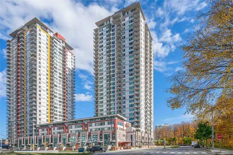 190 Borough Drive 2106