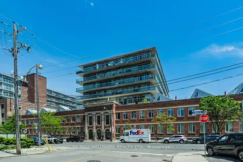 201 Carlaw Avenue L06