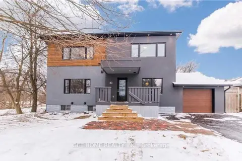 1112 Centre Street S