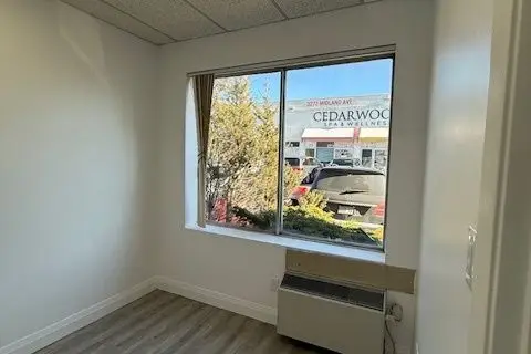 70 Silver Star Boulevard 125